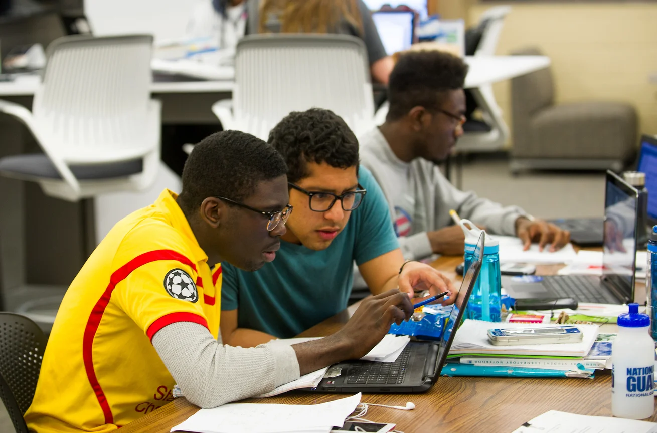 Students studying in the Academic Center for Student Success (ACES)