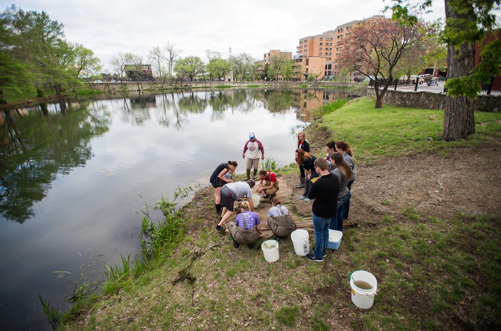 041916_WoosterSeining_005_COMMUNITYRESOURCES-CENTERFORGREATPLAINSSTUDIES.jpg
