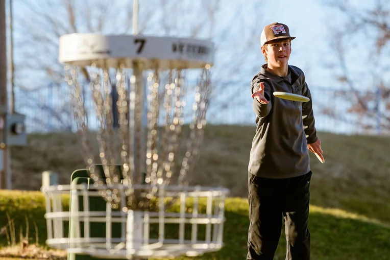 ESU Disc Golf Club members playing