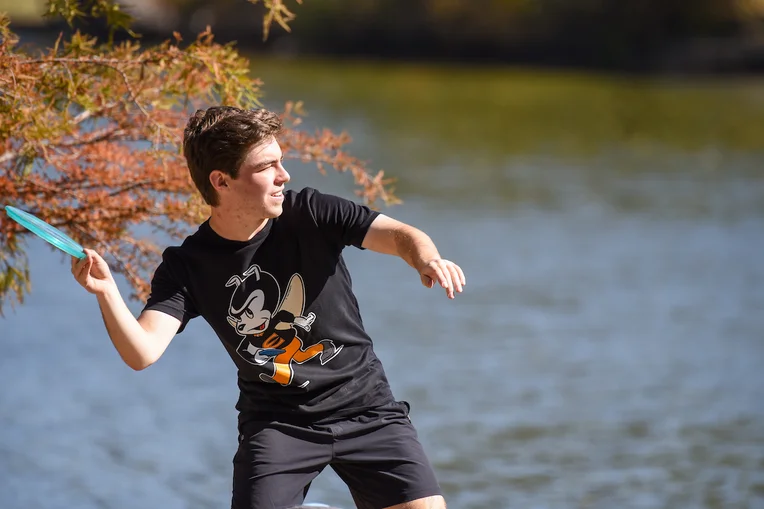 ESU Disc Golf Team members playing